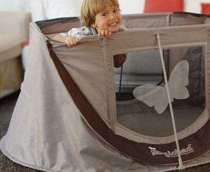 Pop-up Reisebetten: Ideal für Flugreisen mit Kind