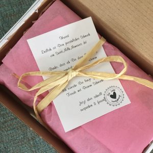 Verpackung des Muttermilchschmuckes von Sweet Milk Memories
