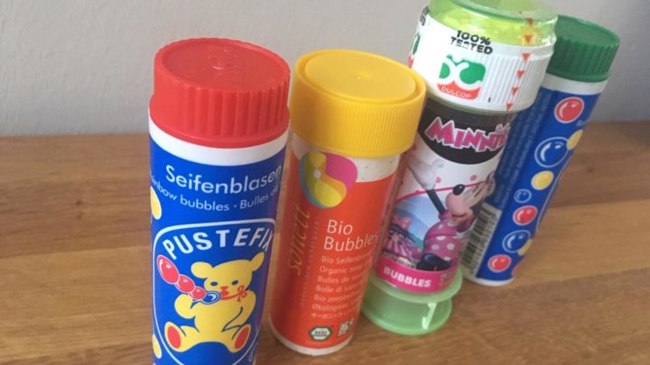 Warum Seifenblasen Flecken verursachen, die sich nicht entfernen lassen