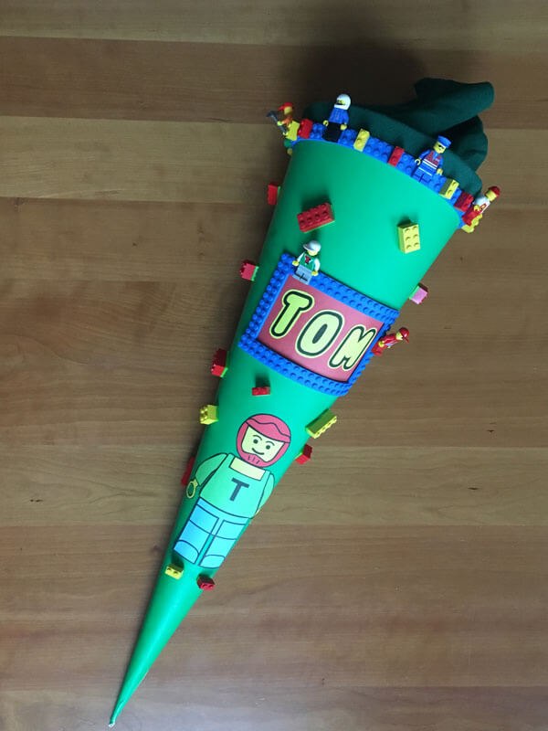 DIY Lego-Schultüte mit Legosteinen